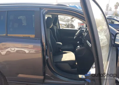 2016 Jeep Compass Sport из США, поврежденный, VIN 1C4NJDBB7GD654327